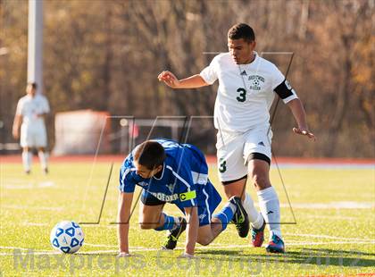 Thumbnail 3 in Brentwood v Webster Schroeder (NYSPHSAA Class AA Semifinal) photogallery.