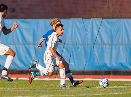 Thumbnail 3 in Brentwood v Webster Schroeder (NYSPHSAA Class AA Semifinal) photogallery.