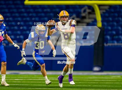 Thumbnail 3 in Alamo Heights vs Pieper (UIL 5A D2 reginal football playoff) photogallery.