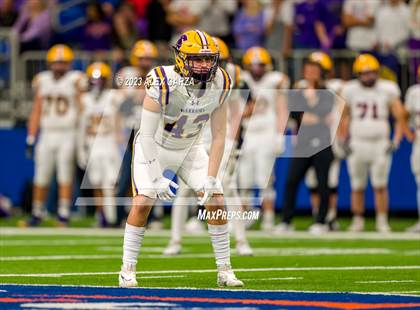 Thumbnail 2 in Alamo Heights vs Pieper (UIL 5A D2 reginal football playoff) photogallery.