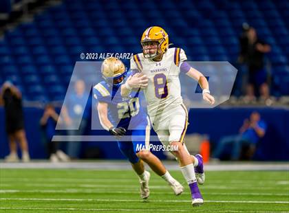 Thumbnail 3 in Alamo Heights vs Pieper (UIL 5A D2 reginal football playoff) photogallery.