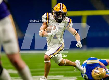 Thumbnail 2 in Alamo Heights vs Pieper (UIL 5A D2 reginal football playoff) photogallery.