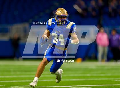 Thumbnail 2 in Alamo Heights vs Pieper (UIL 5A D2 reginal football playoff) photogallery.