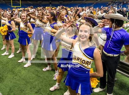 Thumbnail 3 in Alamo Heights vs Pieper (UIL 5A D2 reginal football playoff) photogallery.