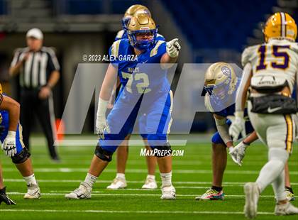 Thumbnail 3 in Alamo Heights vs Pieper (UIL 5A D2 reginal football playoff) photogallery.