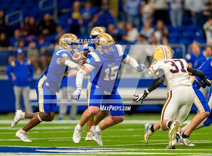 Thumbnail 3 in Alamo Heights vs Pieper (UIL 5A D2 reginal football playoff) photogallery.