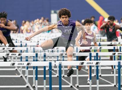 Thumbnail 2 in Clash of the Carolinas photogallery.