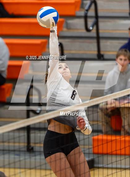 Thumbnail 2 in South Lyon East @ Northville (MHSAA Division 1 District 23 Semifinal) photogallery.