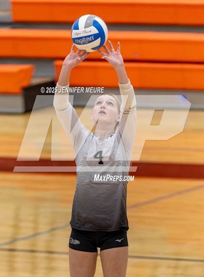 Thumbnail 2 in South Lyon East @ Northville (MHSAA Division 1 District 23 Semifinal) photogallery.