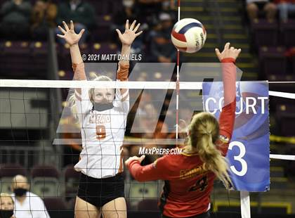 Thumbnail 2 in Mead @ Coronado (CHSAA 4A Playoff) photogallery.