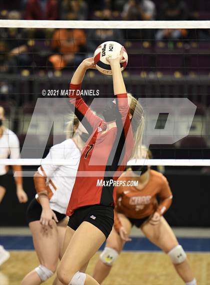 Thumbnail 2 in Mead @ Coronado (CHSAA 4A Playoff) photogallery.