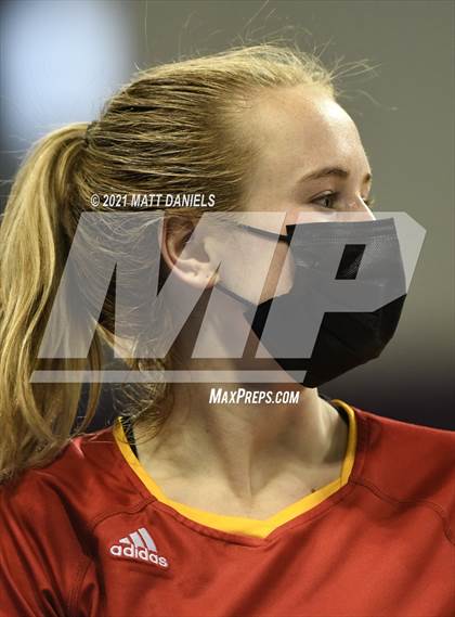 Thumbnail 2 in Mead @ Coronado (CHSAA 4A Playoff) photogallery.