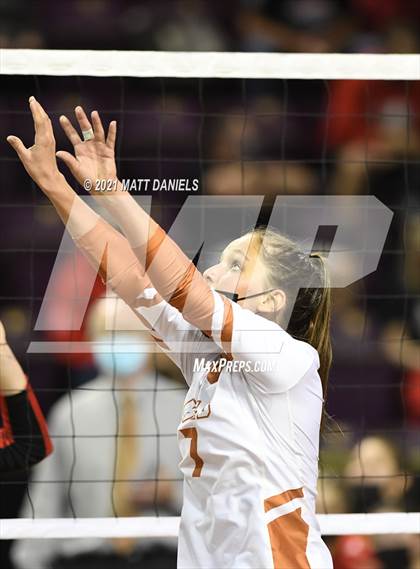Thumbnail 2 in Mead @ Coronado (CHSAA 4A Playoff) photogallery.