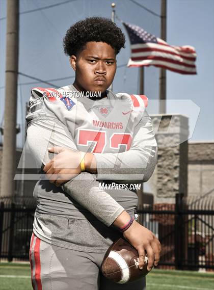 Thumbnail 1 in Mater Dei (Preseason Photo Shoot) photogallery.