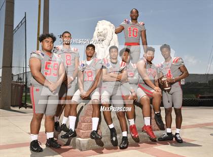 Thumbnail 1 in Mater Dei (Preseason Photo Shoot) photogallery.