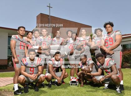Thumbnail 2 in Mater Dei (Preseason Photo Shoot) photogallery.