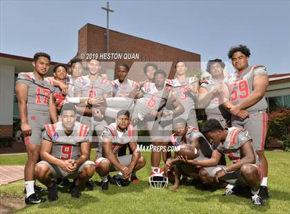 Thumbnail 3 in Mater Dei (Preseason Photo Shoot) photogallery.