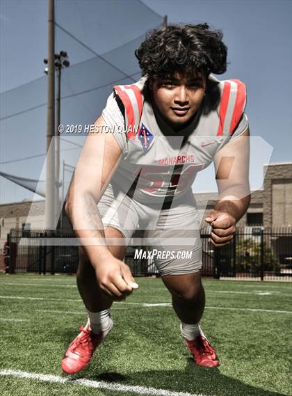 Thumbnail 2 in Mater Dei (Preseason Photo Shoot) photogallery.