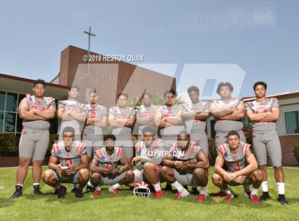 Thumbnail 3 in Mater Dei (Preseason Photo Shoot) photogallery.