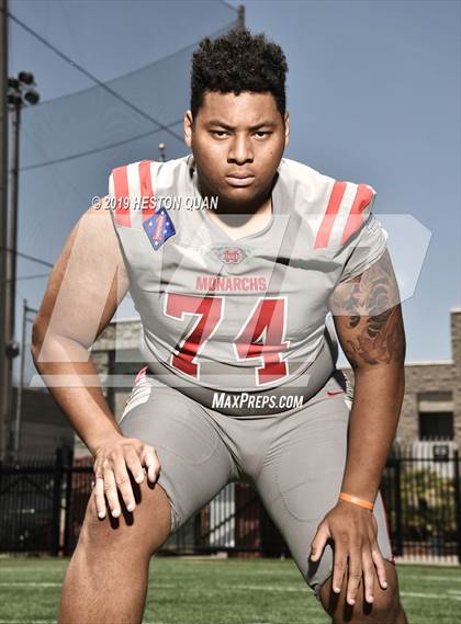 Thumbnail 1 in Mater Dei (Preseason Photo Shoot) photogallery.