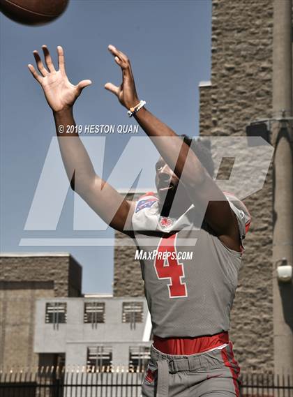 Thumbnail 2 in Mater Dei (Preseason Photo Shoot) photogallery.