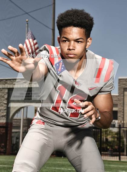 Thumbnail 3 in Mater Dei (Preseason Photo Shoot) photogallery.