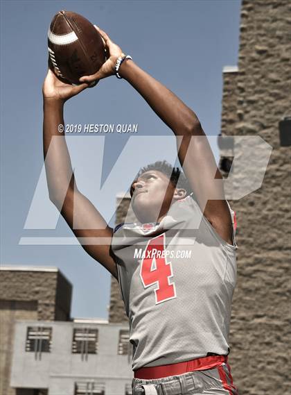 Thumbnail 1 in Mater Dei (Preseason Photo Shoot) photogallery.