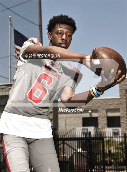 Thumbnail 2 in Mater Dei (Preseason Photo Shoot) photogallery.