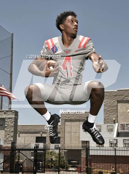 Thumbnail 2 in Mater Dei (Preseason Photo Shoot) photogallery.