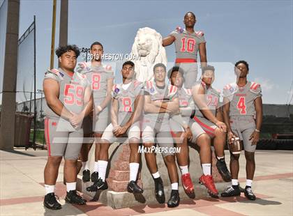 Thumbnail 3 in Mater Dei (Preseason Photo Shoot) photogallery.