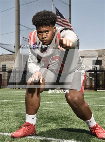 Thumbnail 3 in Mater Dei (Preseason Photo Shoot) photogallery.