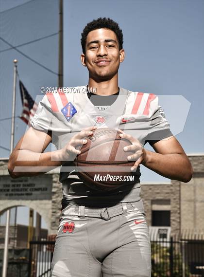 Thumbnail 2 in Mater Dei (Preseason Photo Shoot) photogallery.