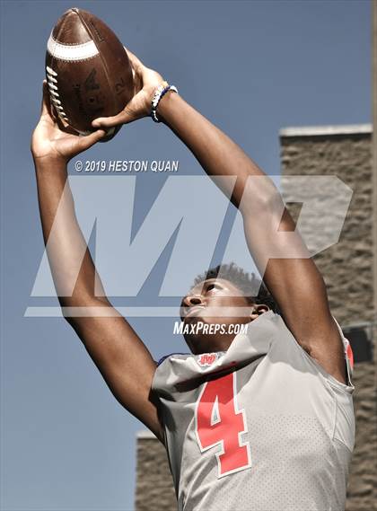 Thumbnail 2 in Mater Dei (Preseason Photo Shoot) photogallery.