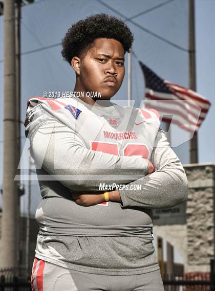 Thumbnail 2 in Mater Dei (Preseason Photo Shoot) photogallery.