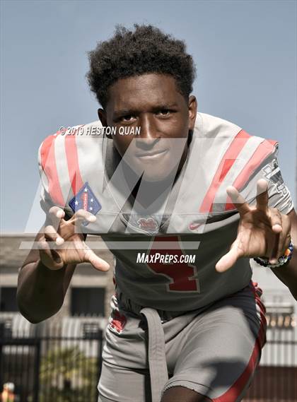 Thumbnail 3 in Mater Dei (Preseason Photo Shoot) photogallery.