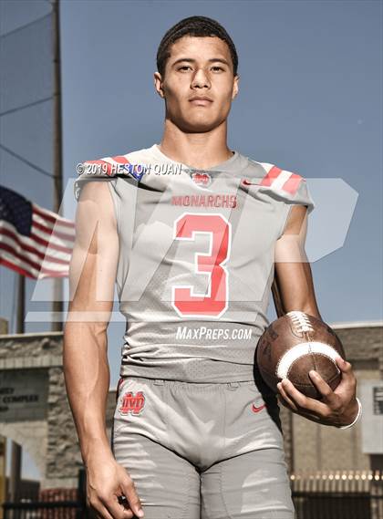 Thumbnail 3 in Mater Dei (Preseason Photo Shoot) photogallery.