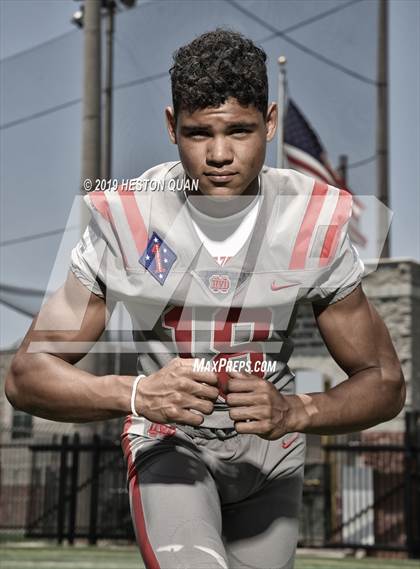 Thumbnail 1 in Mater Dei (Preseason Photo Shoot) photogallery.