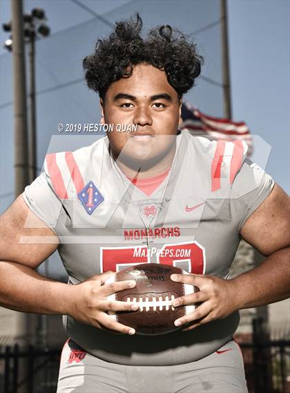 Thumbnail 3 in Mater Dei (Preseason Photo Shoot) photogallery.