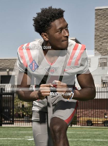 Thumbnail 1 in Mater Dei (Preseason Photo Shoot) photogallery.