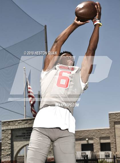Thumbnail 3 in Mater Dei (Preseason Photo Shoot) photogallery.