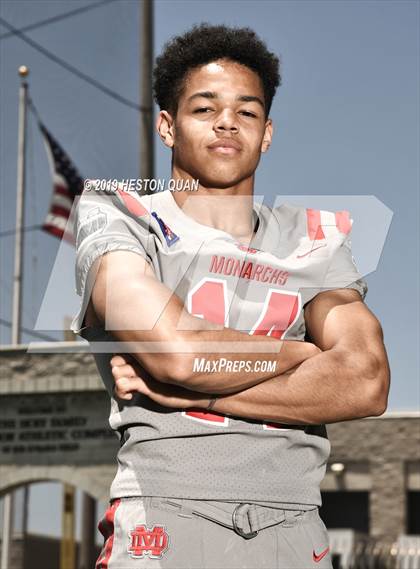 Thumbnail 2 in Mater Dei (Preseason Photo Shoot) photogallery.