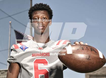 Thumbnail 2 in Mater Dei (Preseason Photo Shoot) photogallery.