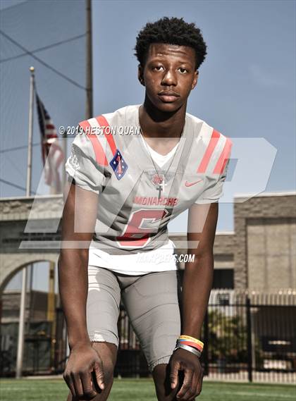 Thumbnail 1 in Mater Dei (Preseason Photo Shoot) photogallery.