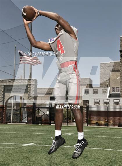 Thumbnail 1 in Mater Dei (Preseason Photo Shoot) photogallery.