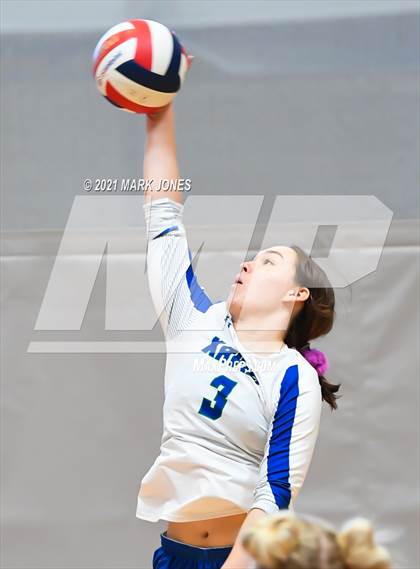Thumbnail 3 in Corona del Sol vs. Xavier College Prep (Nike Tournament of Champions) photogallery.