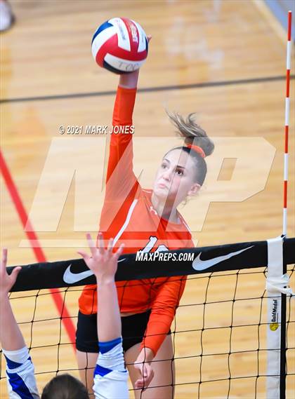 Thumbnail 3 in Corona del Sol vs. Xavier College Prep (Nike Tournament of Champions) photogallery.