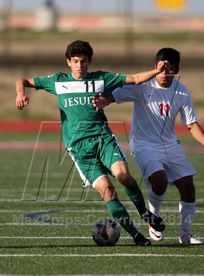 Thumbnail 3 in Strake Jesuit vs. Westlake (Georgetown Governor's Cup) photogallery.