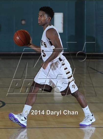 Thumbnail 3 in Ayala vs. St. Francis (San Gabriel Tournament) photogallery.