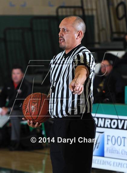 Thumbnail 2 in Ayala vs. St. Francis (San Gabriel Tournament) photogallery.