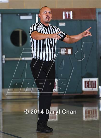 Thumbnail 3 in Ayala vs. St. Francis (San Gabriel Tournament) photogallery.